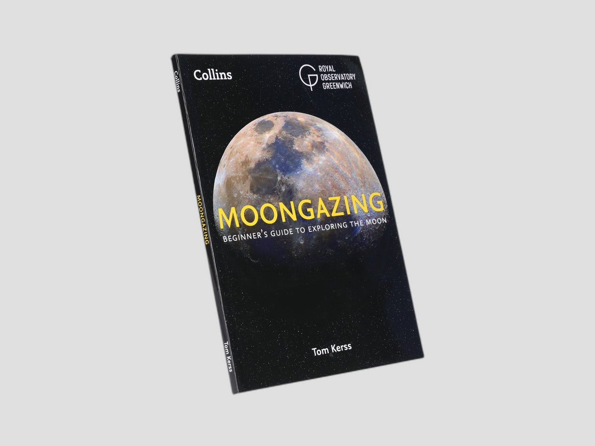 Moongazing Paperback / softback