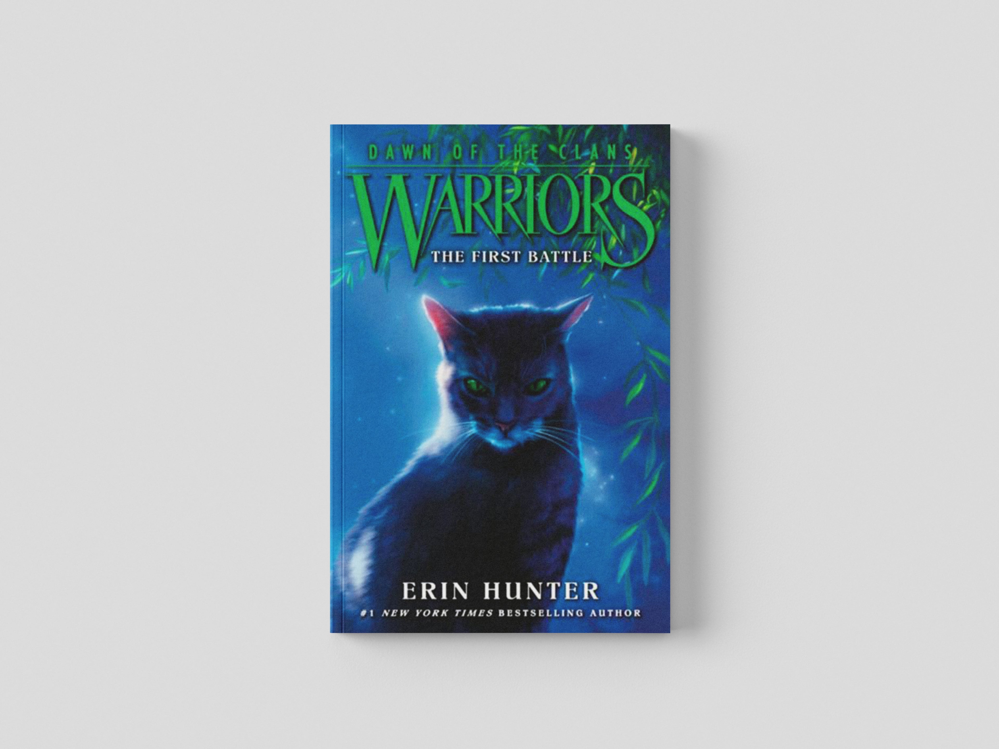 Warriors: Dawn of the Clans #3: The First Battle Paperback / softback