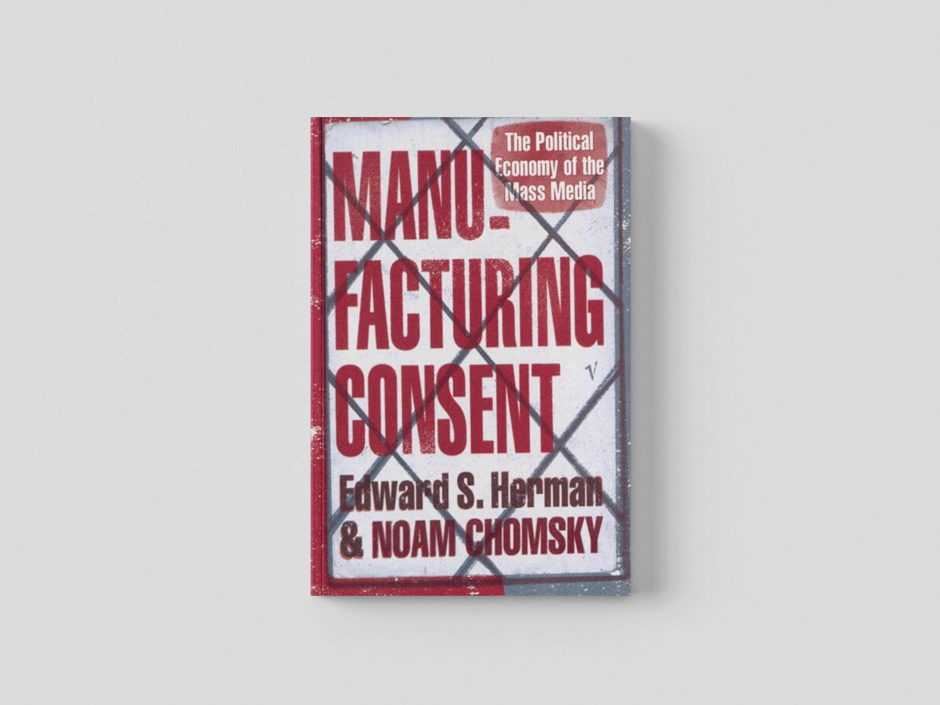 Manufacturing Consent Paperback / softback