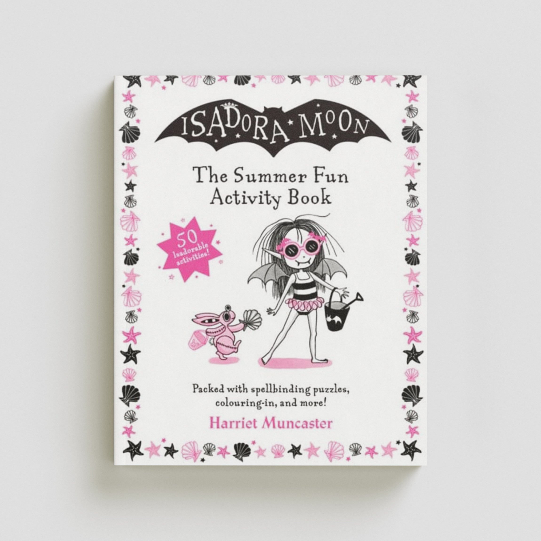 Isadora Moon: The Summer Fun Activity Book Paperback / softback