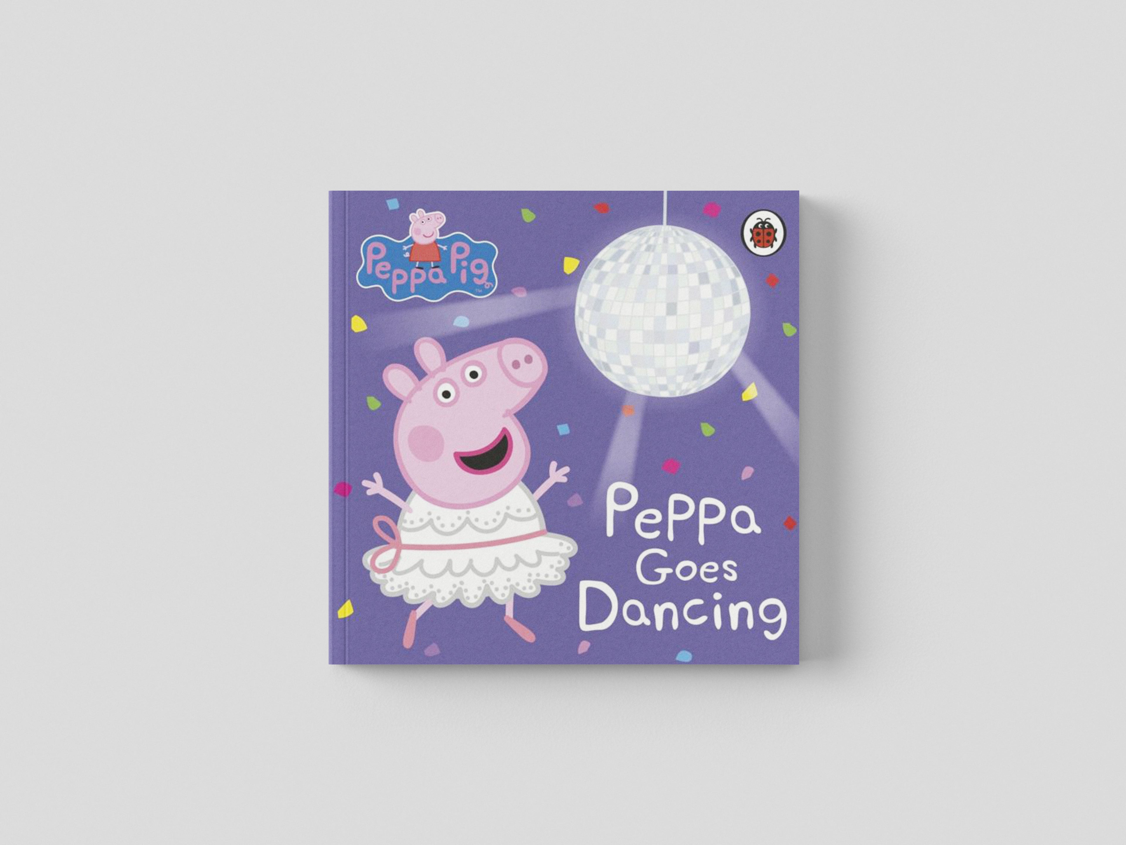 Peppa Pig: Peppa Goes Dancing Board book