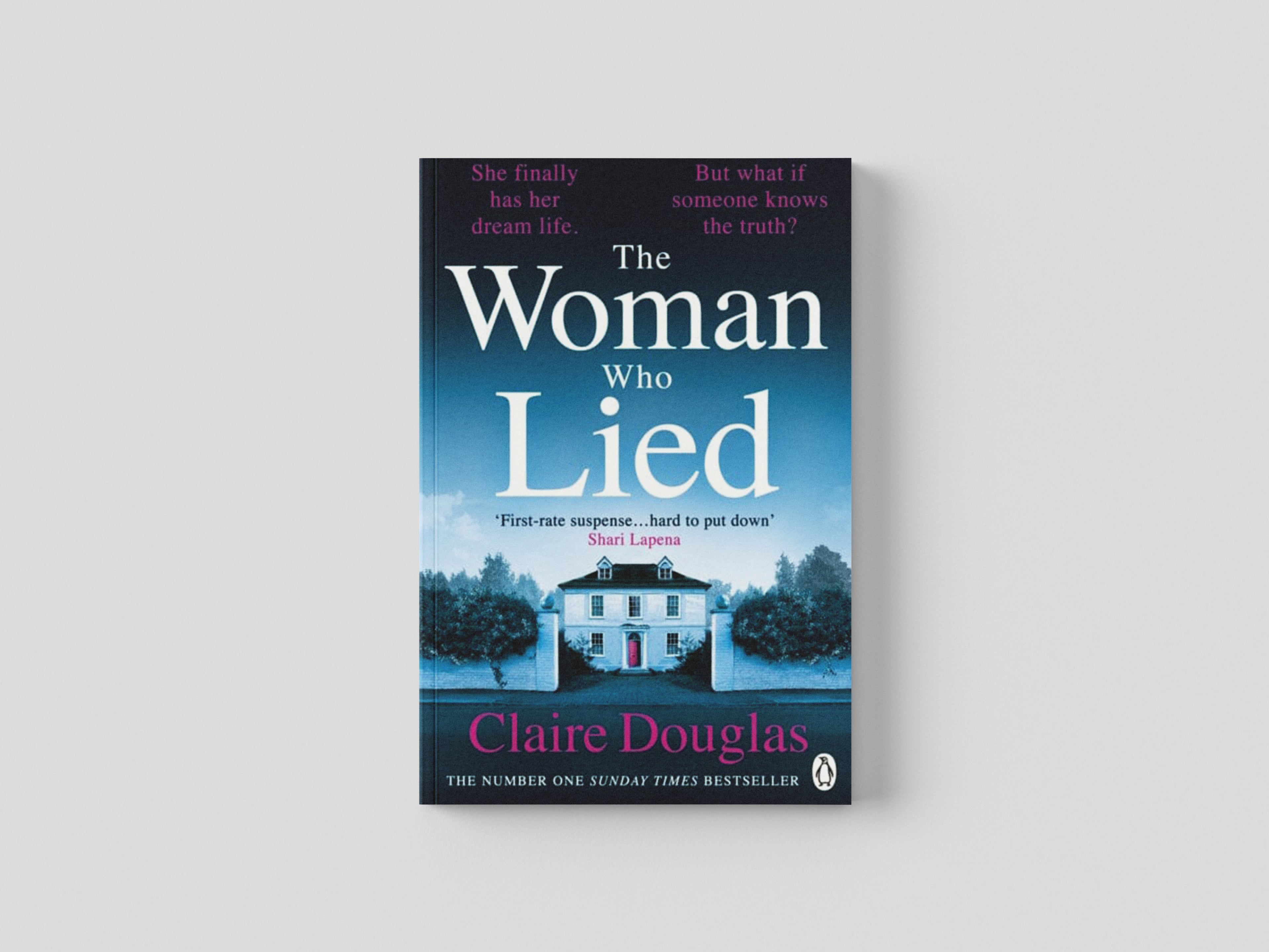 The Woman Who Lied Paperback / softback