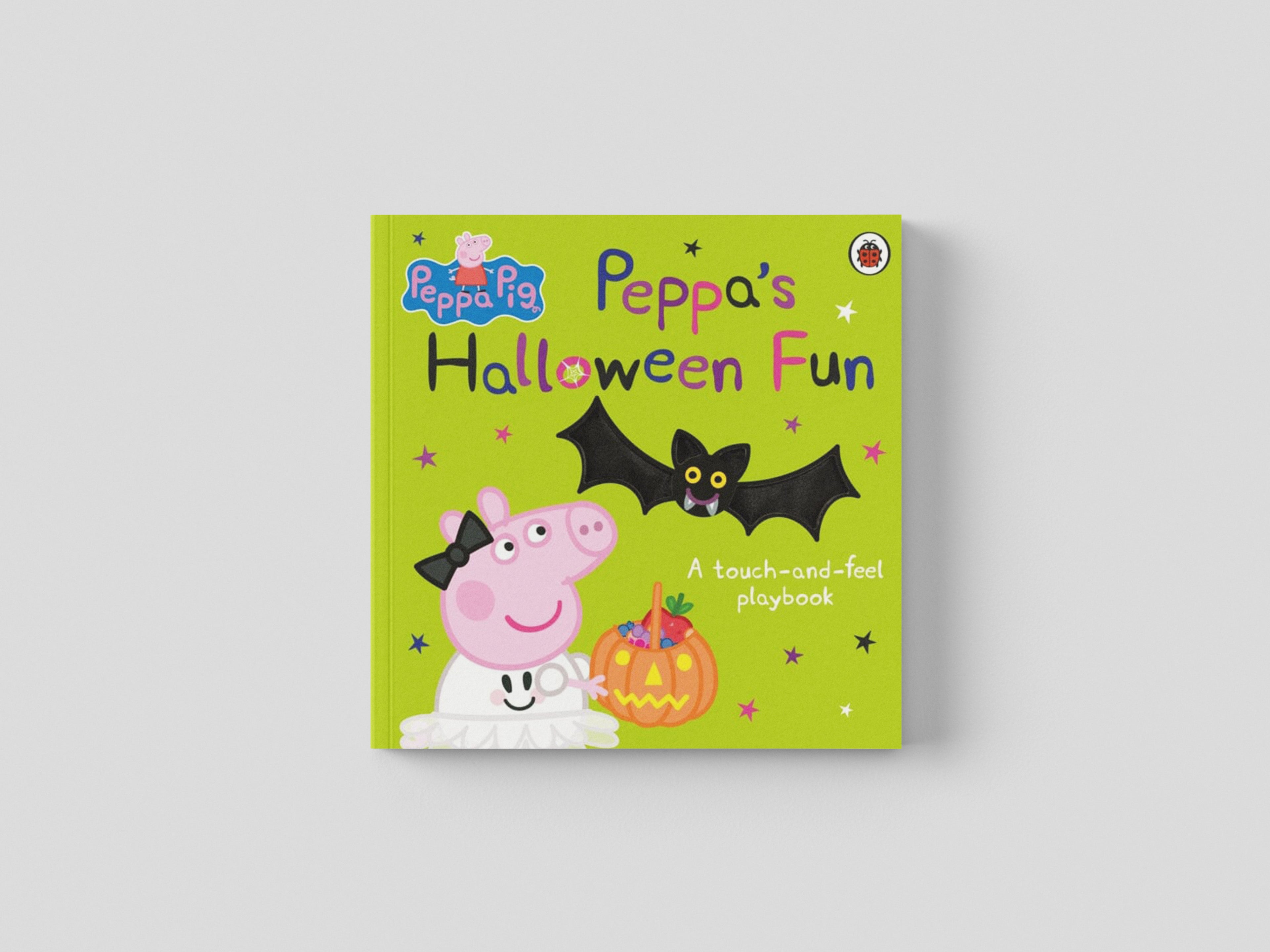 Peppa Pig: Peppa’s Halloween Fun Board book
