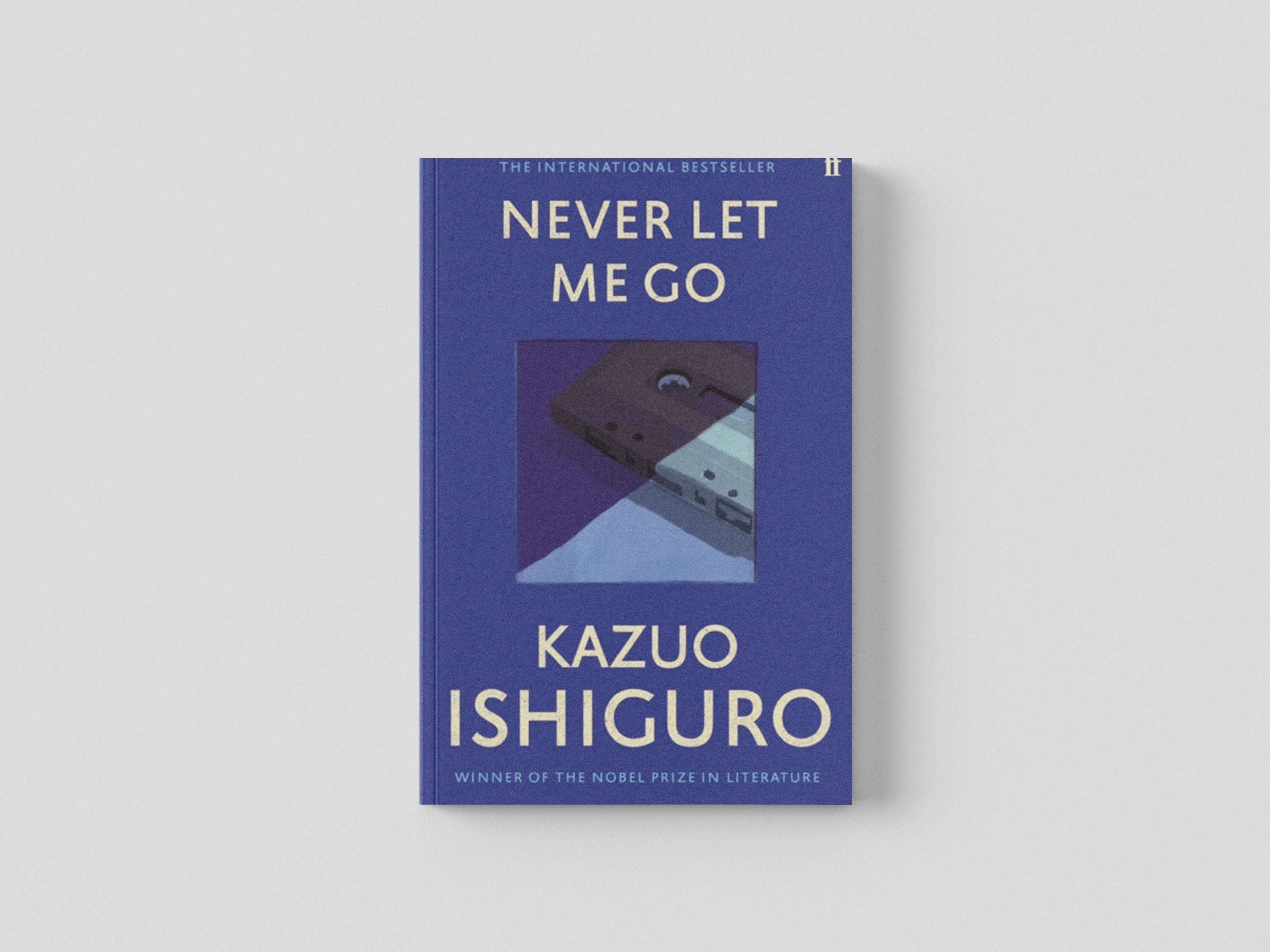 Never Let Me Go Paperback / softback