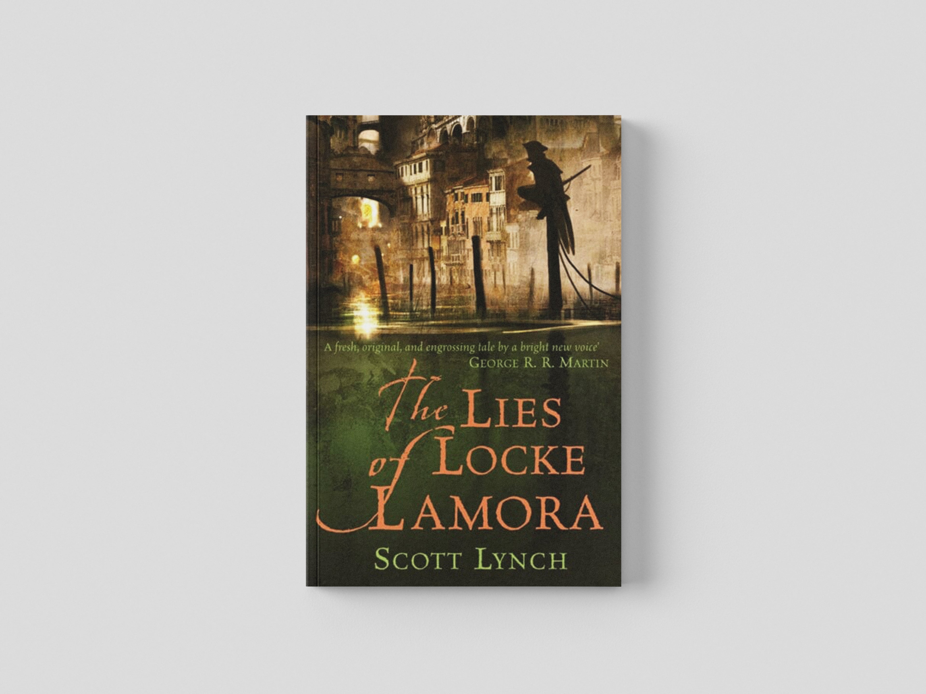 The Lies of Locke Lamora Paperback / softback