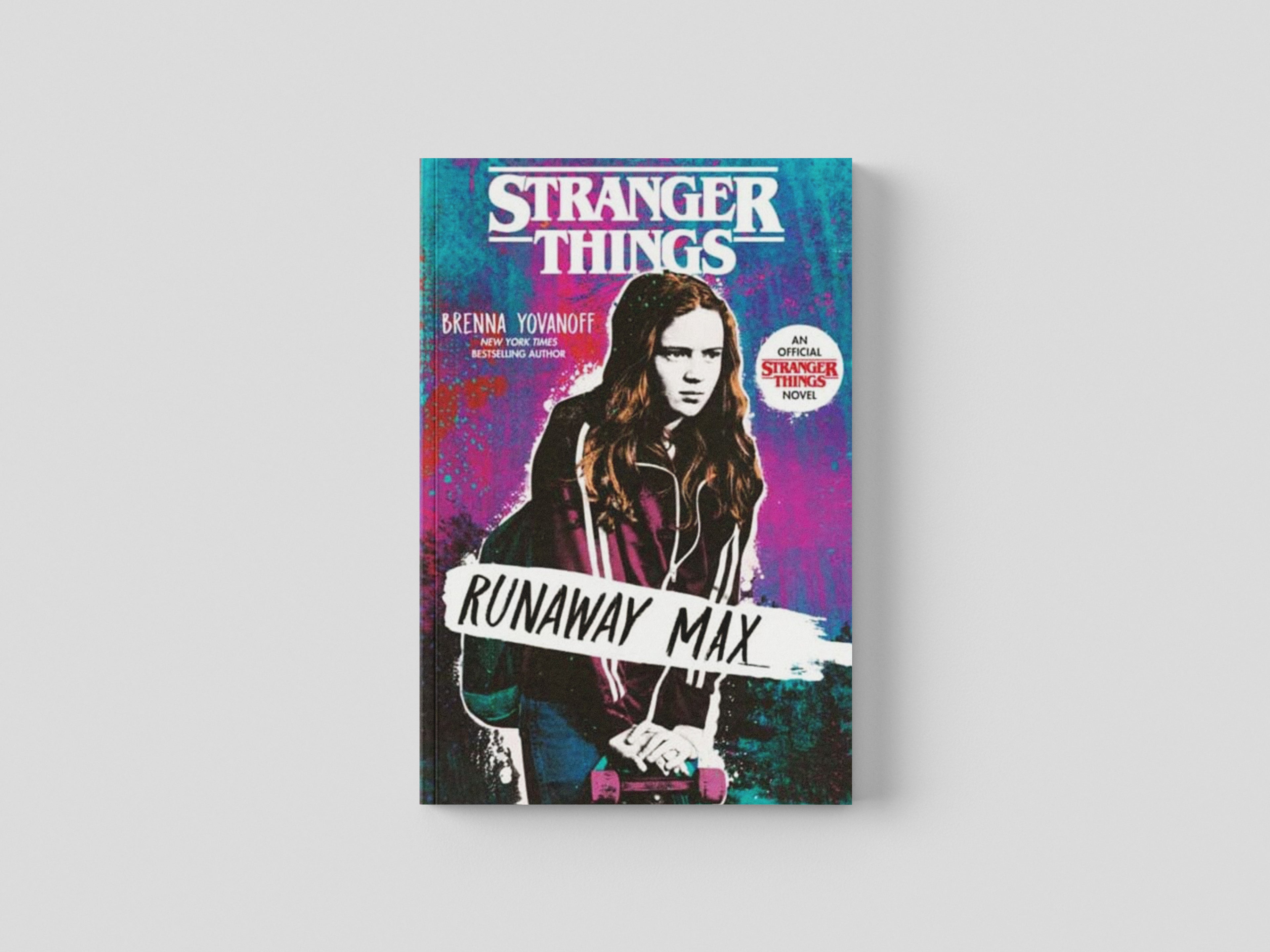 Stranger Things: Runaway Max Paperback / softback