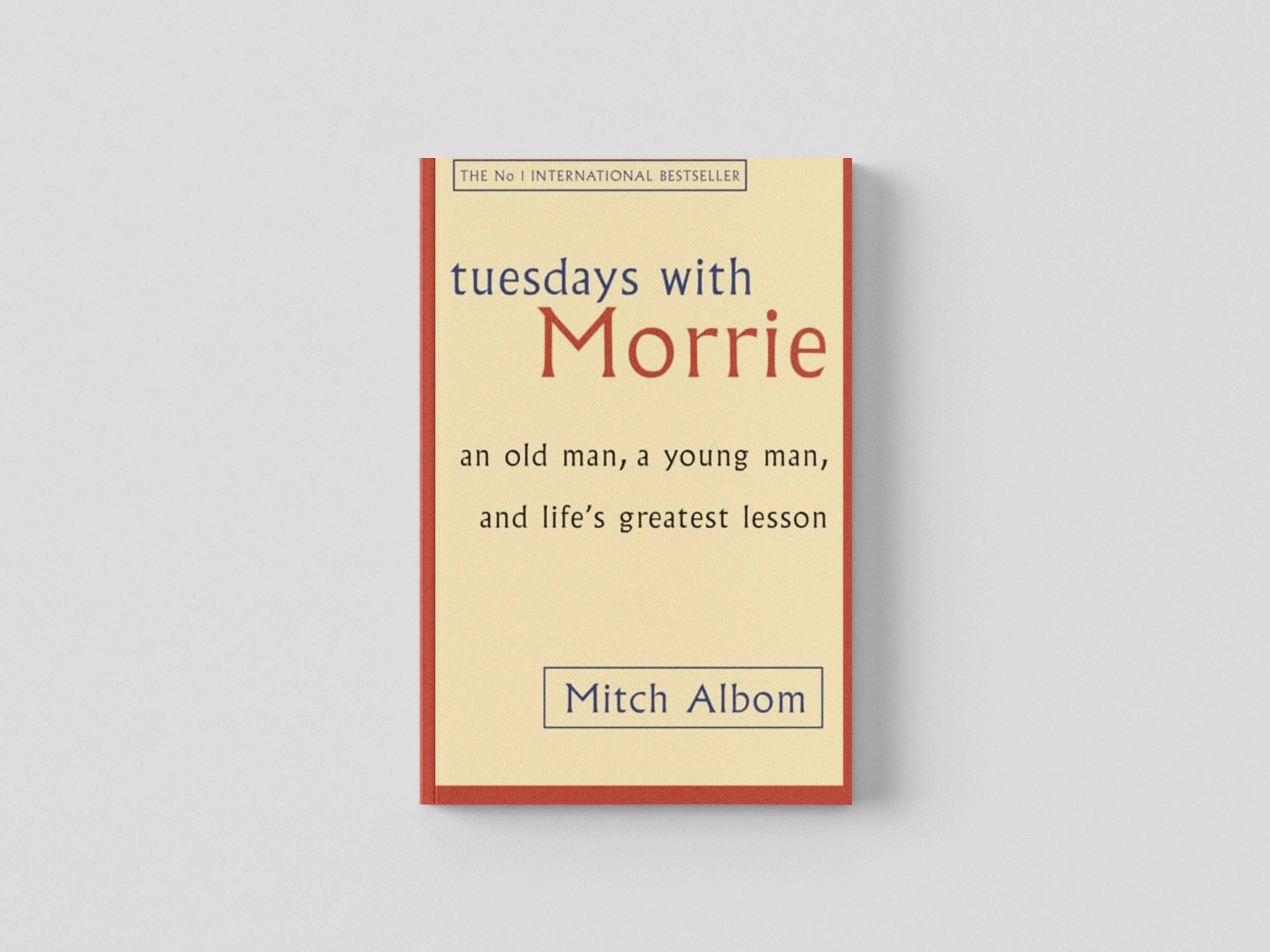 Tuesdays With Morrie Paperback / softback