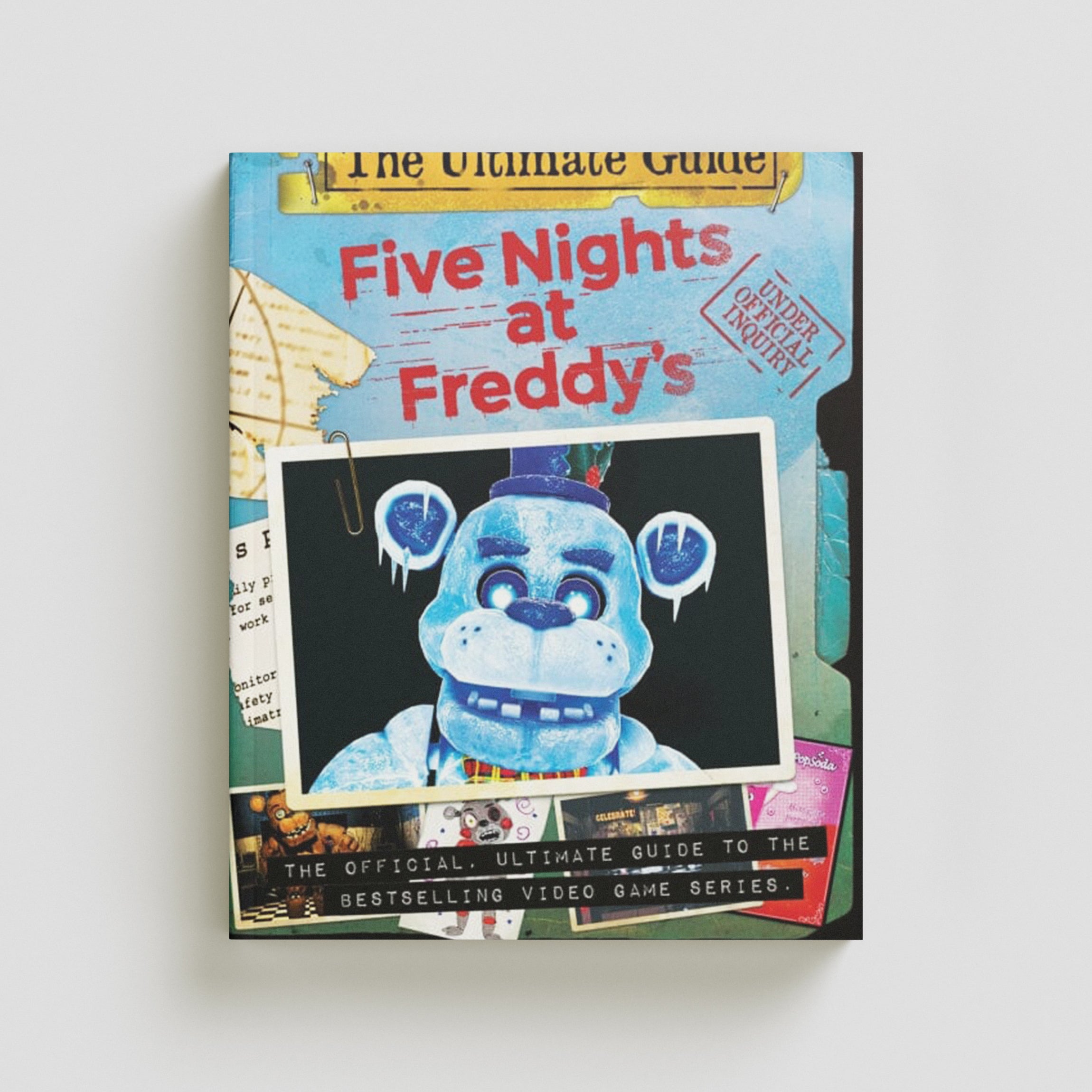Five Nights at Freddy's Ultimate Guide (Five Nights at Freddy's) Paperback / softback