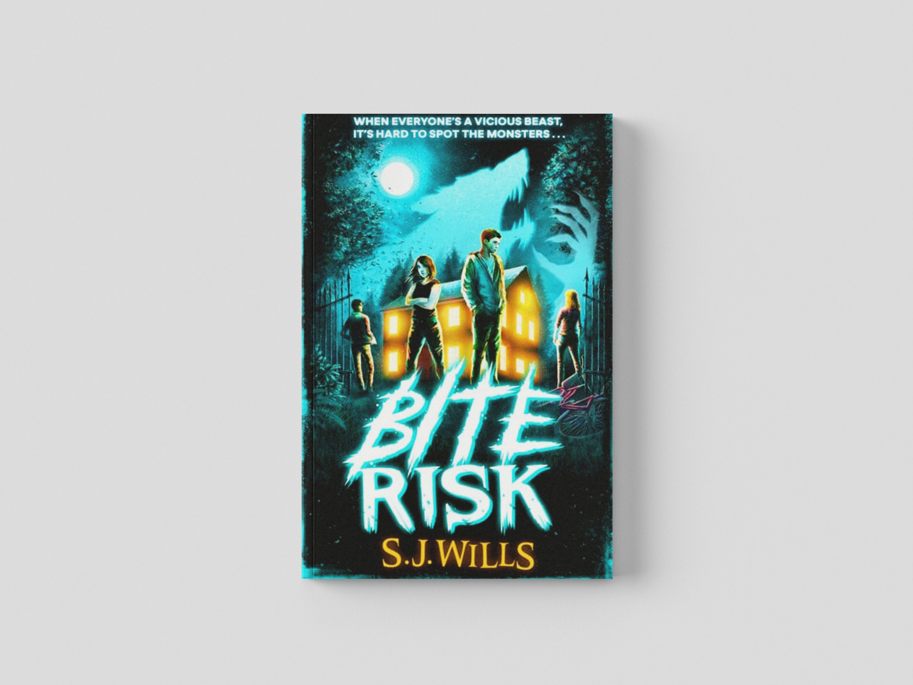 Bite Risk Paperback / softback