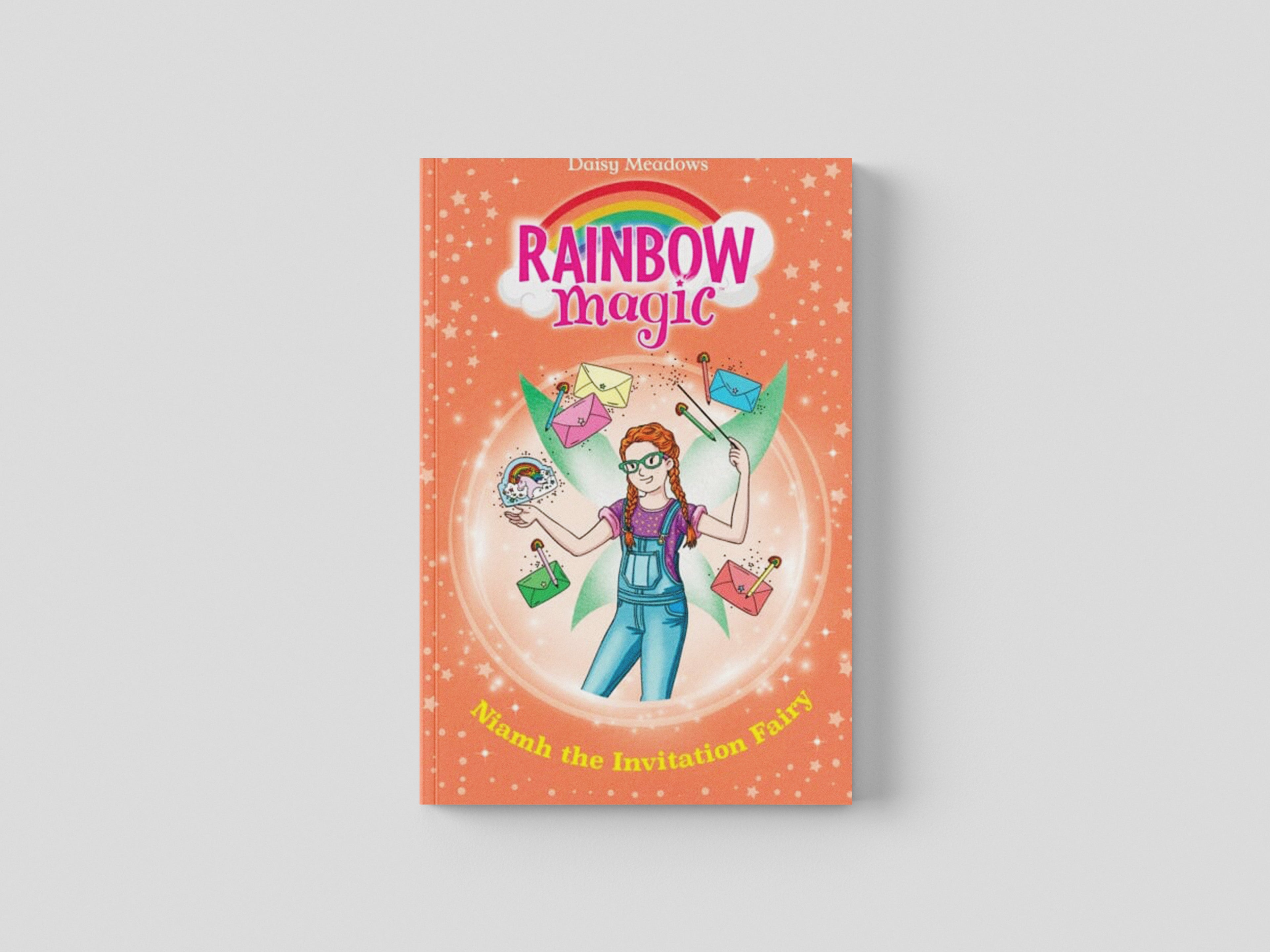 Rainbow Magic: Niamh the Invitation Fairy Paperback / softback