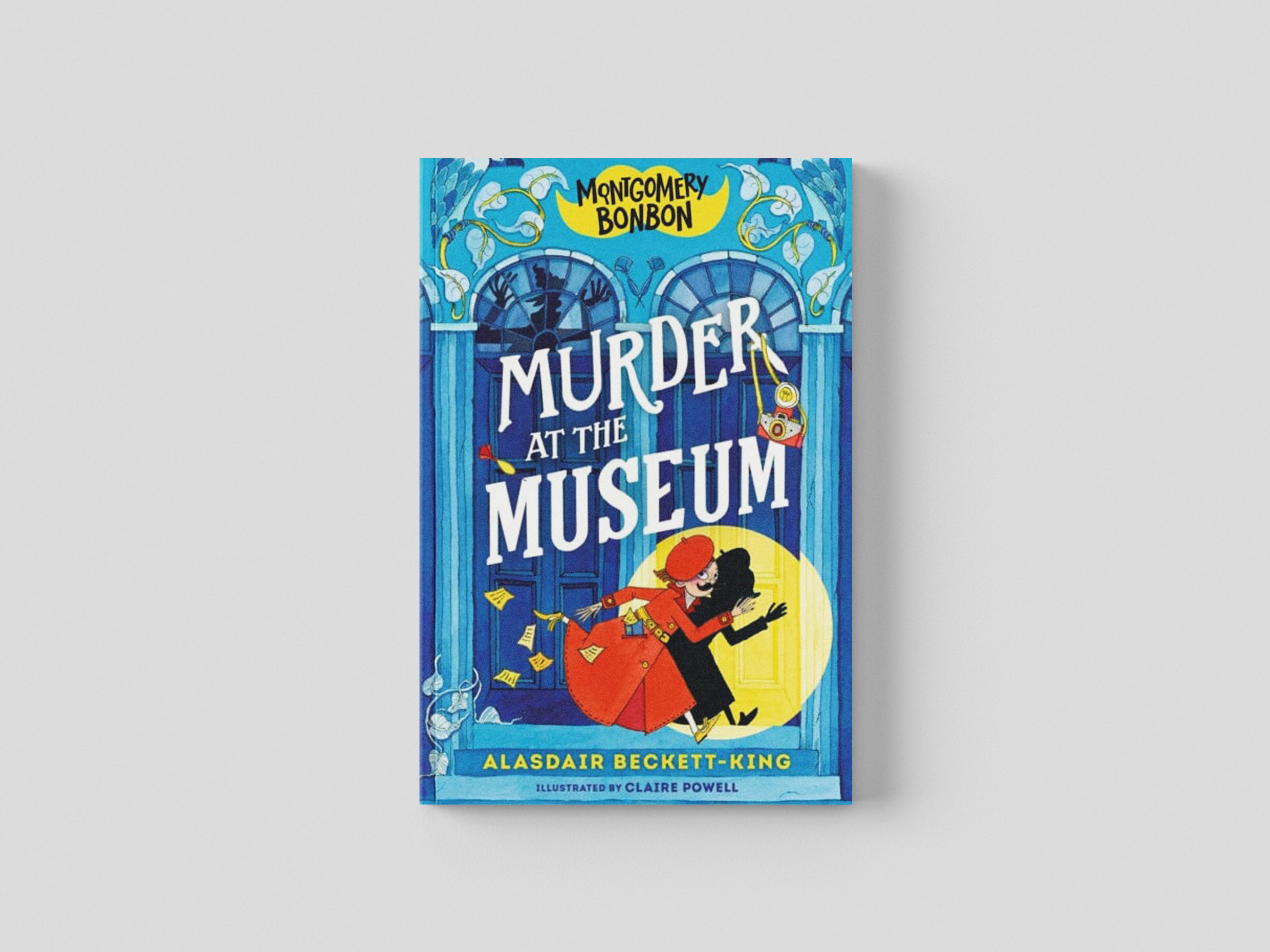 Montgomery Bonbon: Murder at the Museum Paperback / softback
