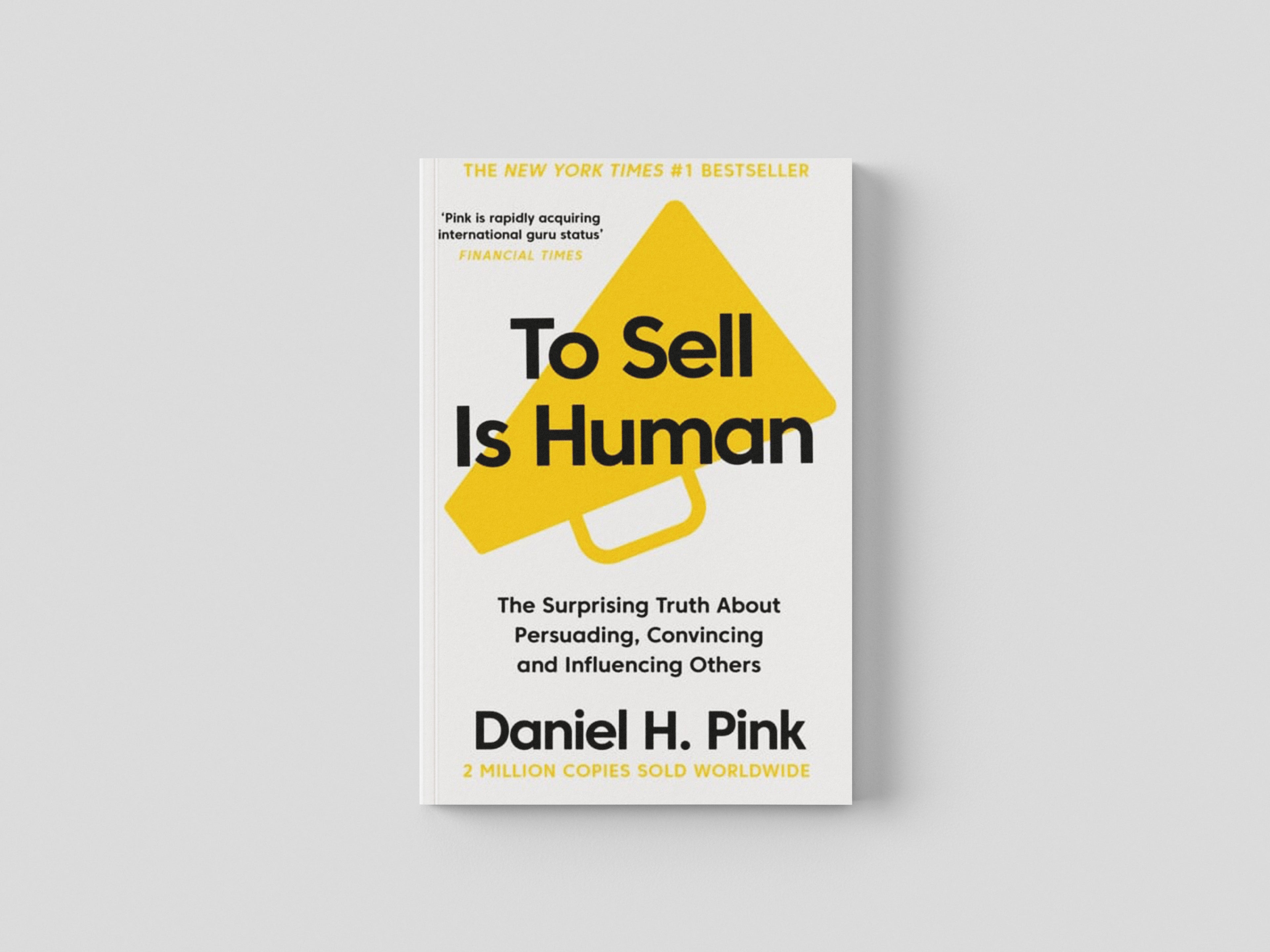 To Sell Is Human Paperback / softback