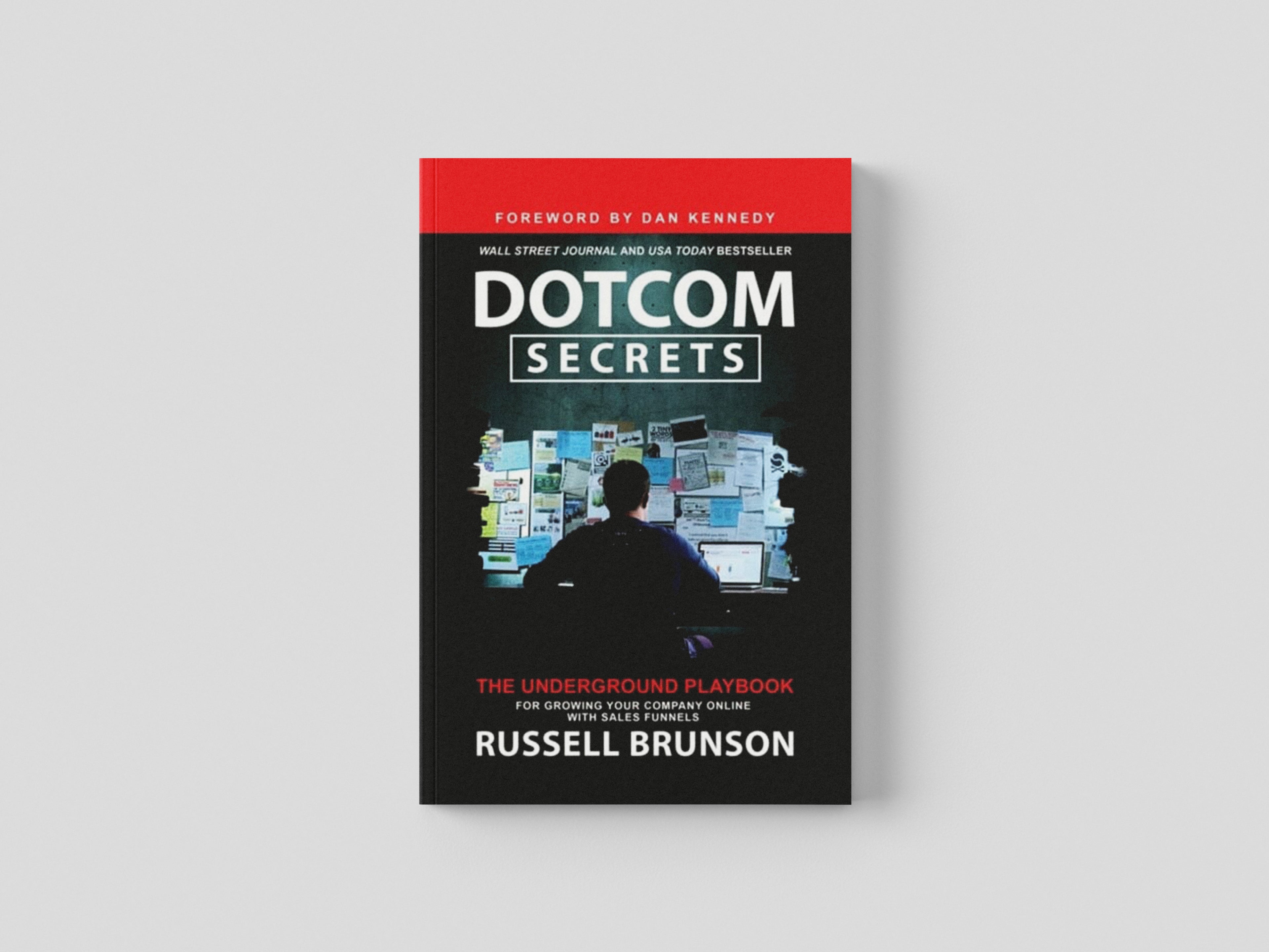 Dotcom Secrets Paperback / softback