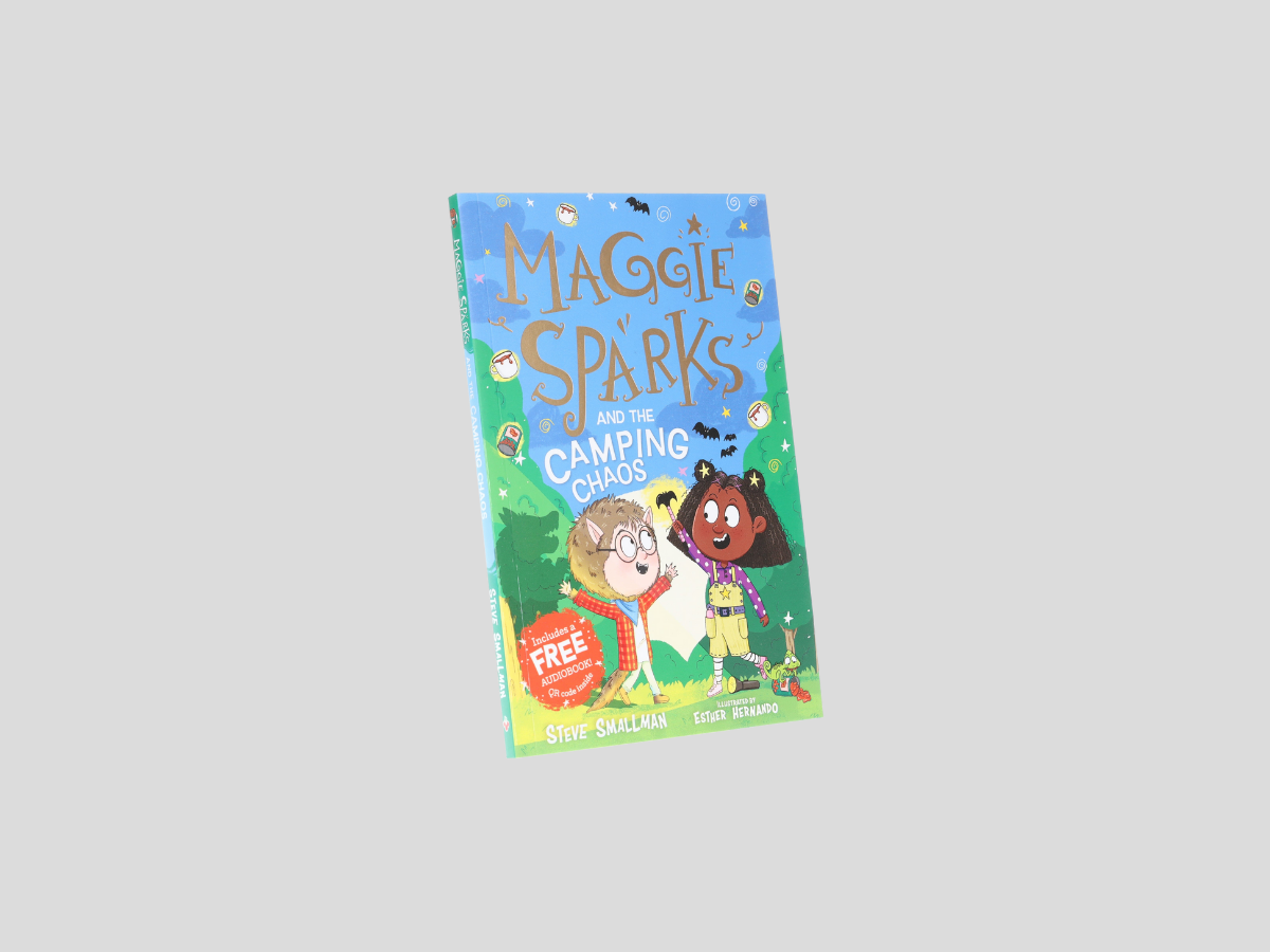 Maggie Sparks and the Camping Chaos: A Story of a Little Witch, Magic and Family Holidays